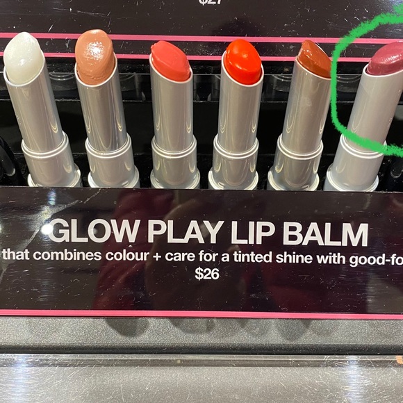 NWT MAC Cosmetics Glow Play Lip Balm & Glow Play Blush Set - Picture 4 of 5